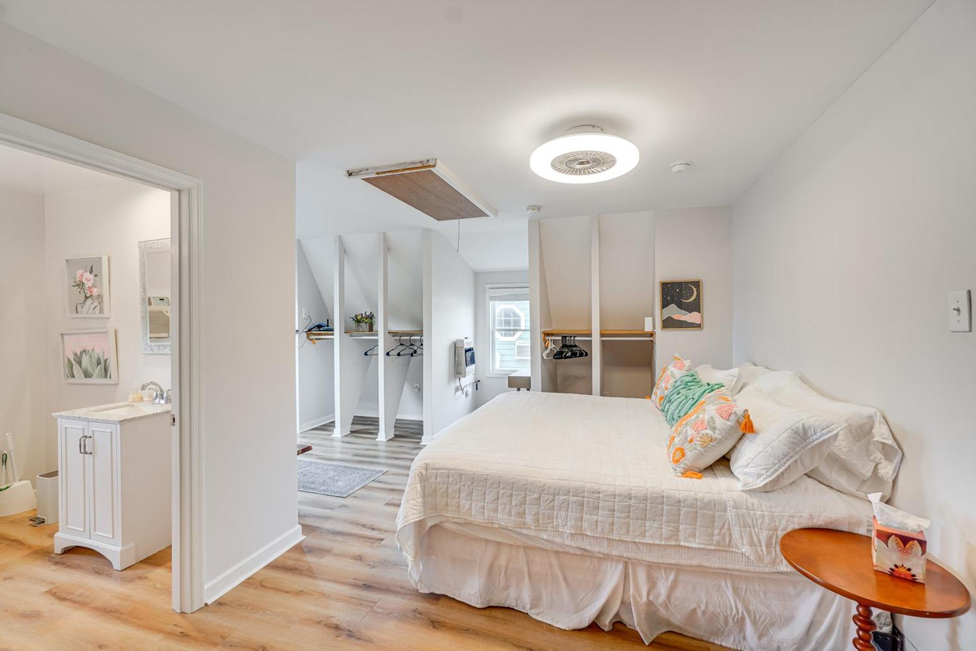 Epic Brunswick Apartment, Deck With Private Hot Tub! Exteriör bild